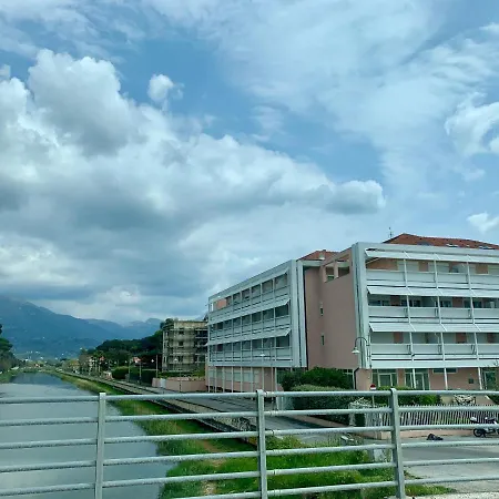 Casa Fronte Mare Con Piscina - Seafront House With Pool Aparthotel 3*