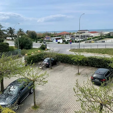 Casa Sul Mare- House On The Sea- Versilia