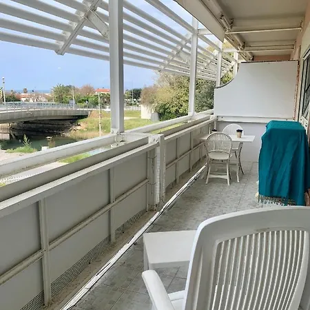 Casa Fronte Mare Con Piscina - Seafront House With Pool Marina di Pietrasanta