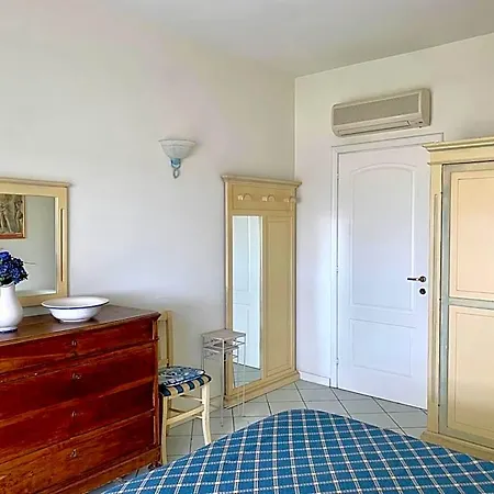 Casa Fronte Mare Con Piscina - Seafront House With Pool Marina di Pietrasanta