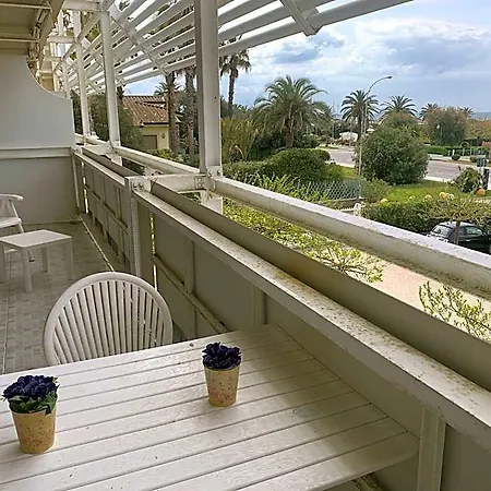 Casa Fronte Mare Con Piscina - Seafront House With Pool