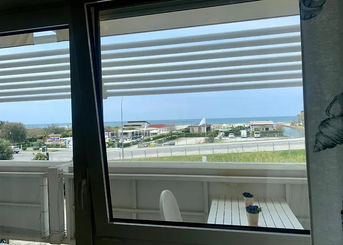 Casa Sul Mare- House On The Sea- Versilia Апарт-готель 3*